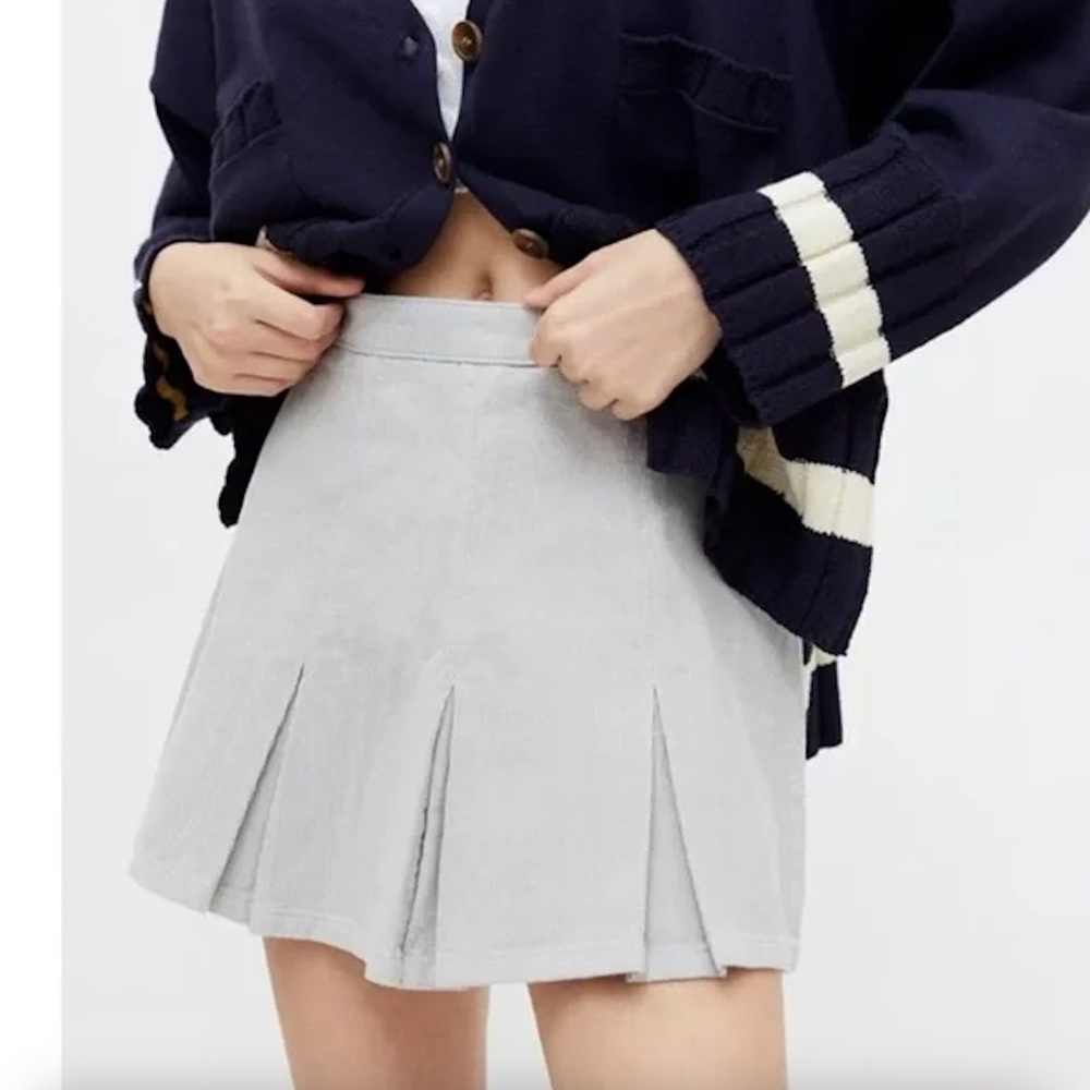 Urban Outfitters NWT Grey Corduroy Mini Skirt Size M